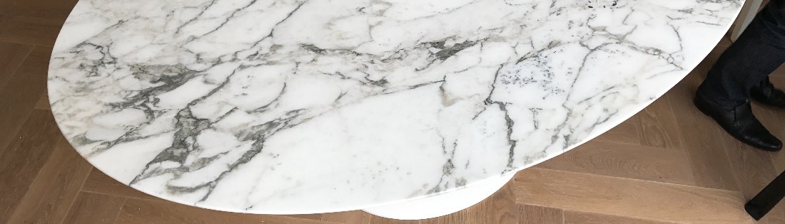 Tulp tafels van eero saarinen van een blad in elke maat, rond en ... Marmer blad op maat